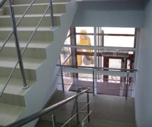 09